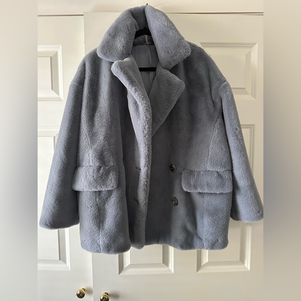 Free People Kate Faux Fur Grey Jacket Sz Medium